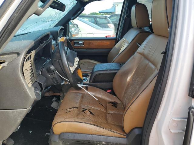 Photo 7 from auction – 2012 LINCOLN NAVIGATOR with VIN 5LMJJ2H57CEL07484