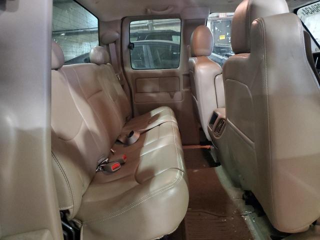 Photo 10 from auction – 2005 CHEVROLET SILVERADO with VIN 1GCEK19B15Z252367