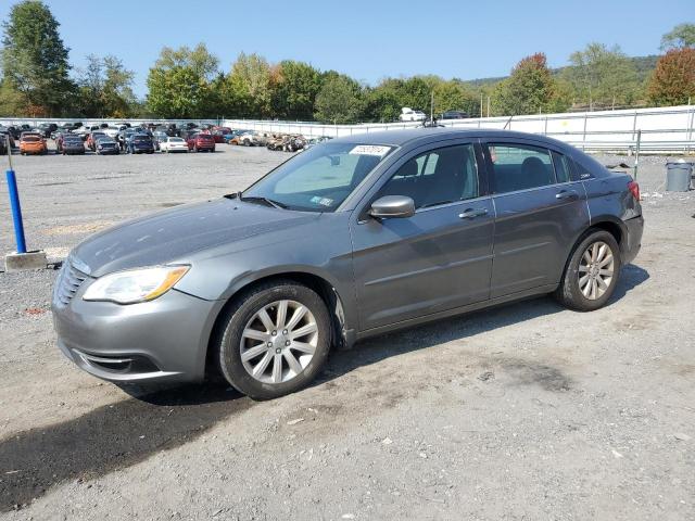 CHRYSLER 200 TOURIN 2013 with VIN 1C3CCBBG4DN731912 - Photo from auction