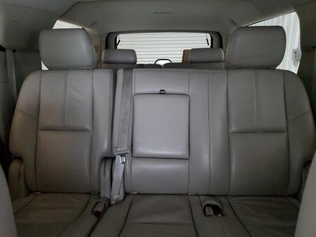 Photo 10 from auction – 2014 CHEVROLET SUBURBAN C with VIN 1GNSCJE05ER236491