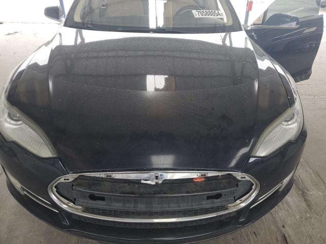 Photo 11 from auction – 2013 TESLA MODEL S with VIN 5YJSA1CG2DFP06415
