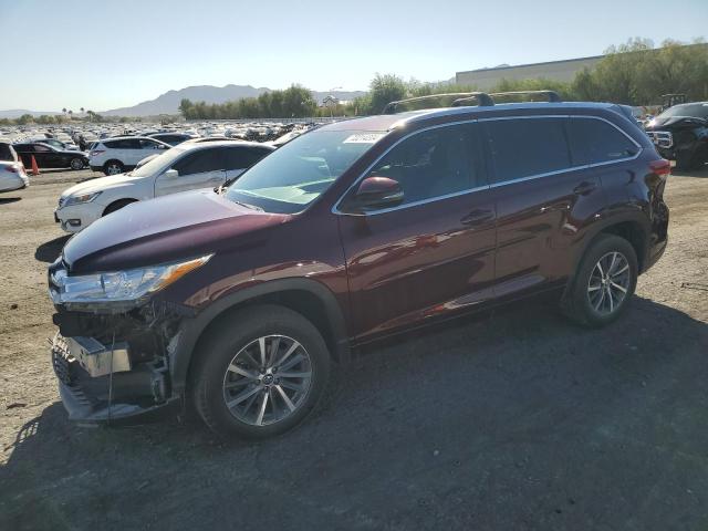 TOYOTA HIGHLANDER 2017 with VIN 5TDKZRFH3HS204381 - Photo from auction
