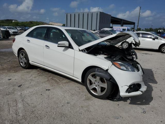 Photo 4 from auction – 2015 MERCEDES-BENZ E 350 with VIN WDDHF5KB4FB099504