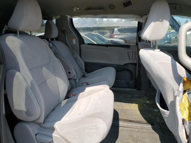 Photo 11 from auction – 2015 TOYOTA SIENNA LE with VIN 5TDKK3DC6FS598464