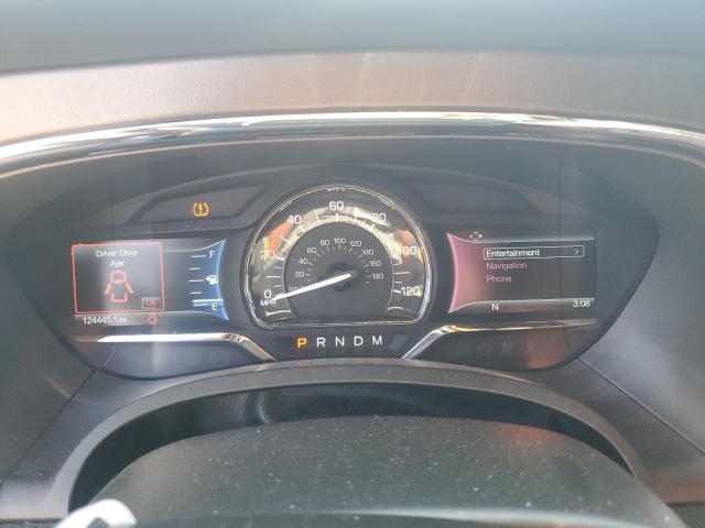 Photo 9 from auction – 2017 LINCOLN NAVIGATOR with VIN 5LMJJ3KT6HEL05133