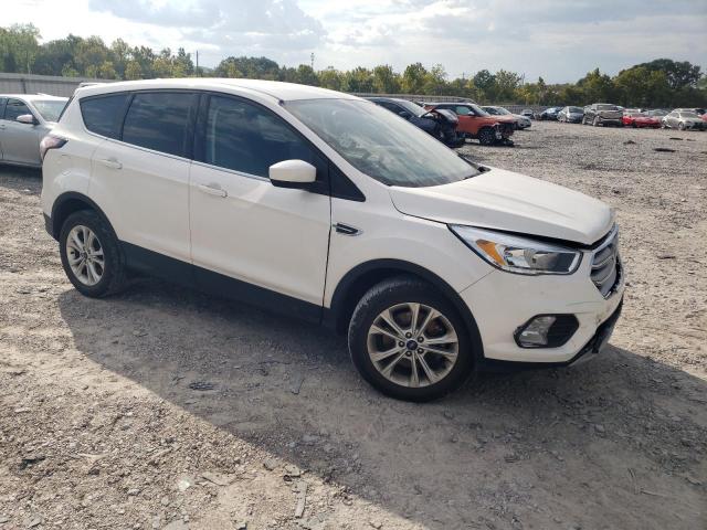 Photo 4 from auction – 2017 FORD ESCAPE SE with VIN 1FMCU0G96HUB99187