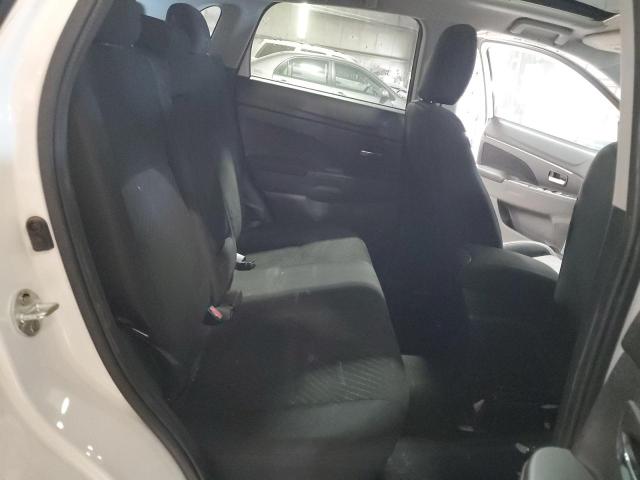 Photo 11 from auction – 2015 MITSUBISHI OUTLANDER with VIN 4A4AP4AW3FE029524