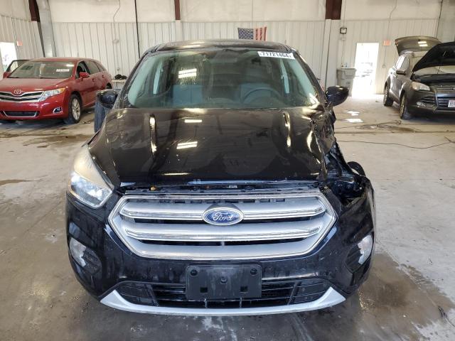 Photo 5 from auction – 2017 FORD ESCAPE SE with VIN 1FMCU0GD2HUE02922