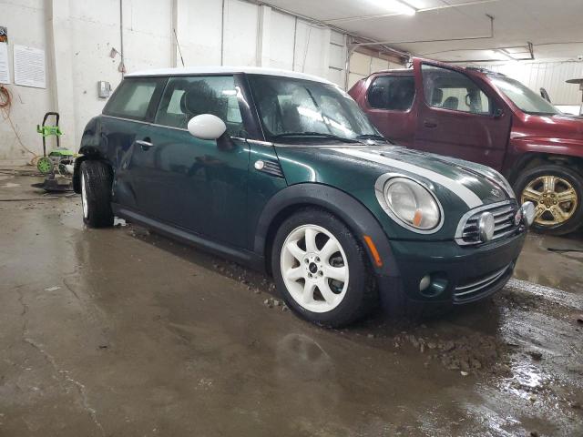 Photo 4 from auction – 2009 MINI COOPER with VIN WMWMF33529TU72993