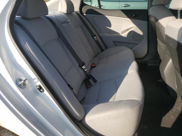 Photo 10 from auction – 2015 KIA OPTIMA LX with VIN KNAGM4A75F5646990