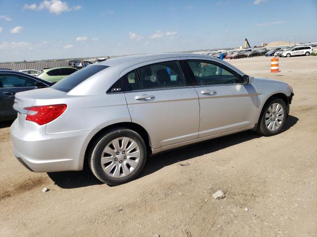 Photo 3 from auction – 2012 CHRYSLER 200 LX with VIN 1C3CCBAB2CN268401