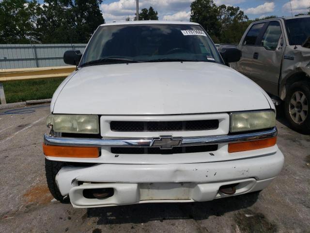 Photo 5 from auction – 2003 CHEVROLET BLAZER with VIN 1GNDT13X13K179026