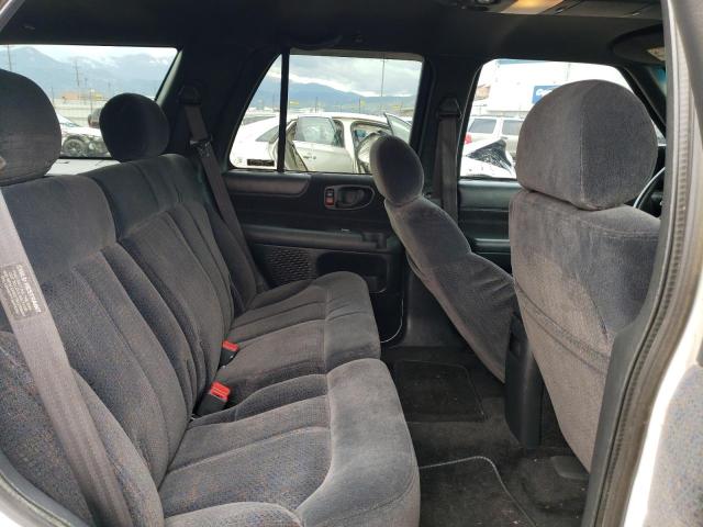 Photo 11 from auction – 2001 CHEVROLET BLAZER with VIN 1GNDT13W412151483