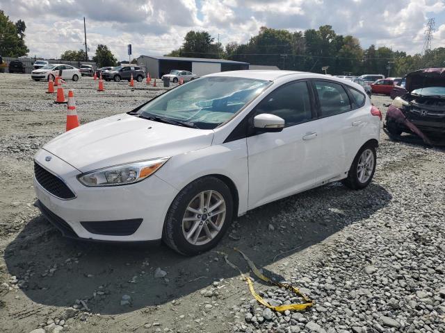 FORD FOCUS SE 2015 with VIN 1FADP3K2XFL364288 - Photo from auction