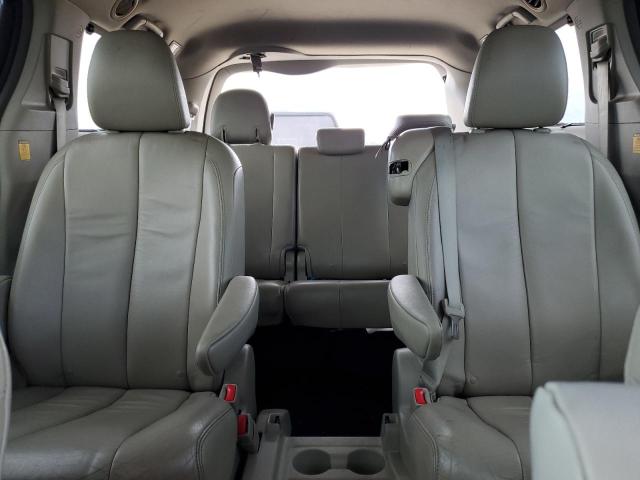 Photo 10 from auction – 2012 TOYOTA SIENNA XLE with VIN 5TDYK3DC1CS255468