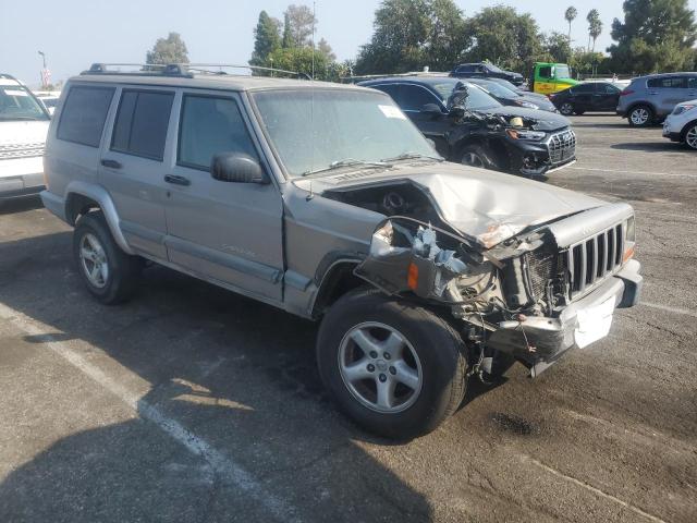 Photo 4 from auction – 2001 JEEP CHEROKEE S with VIN 1J4FT48SX1L543252