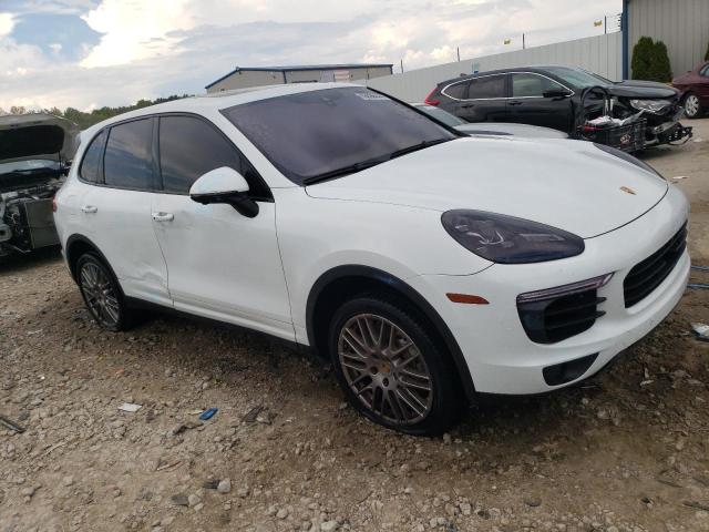 Photo 4 from auction – 2016 PORSCHE CAYENNE S with VIN WP1AB2A27GLA93990