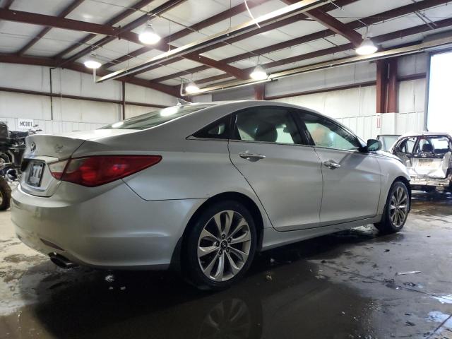 Photo 3 from auction – 2013 HYUNDAI SONATA SE with VIN 5NPEC4AC5DH556813