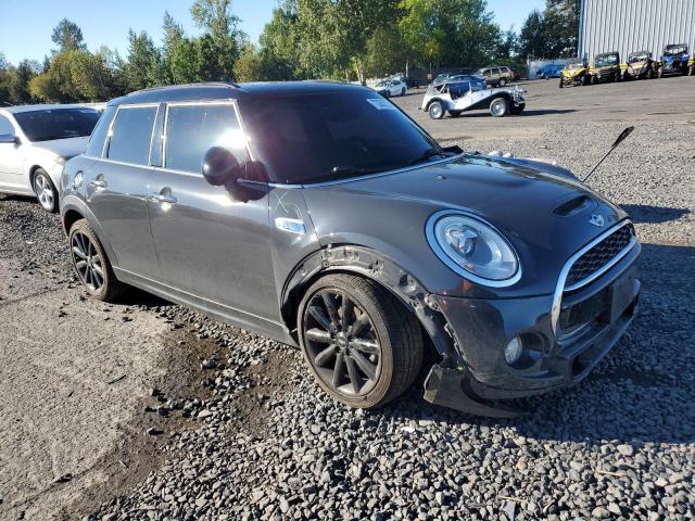 Photo 4 from auction – 2016 MINI COOPER S with VIN WMWXU3C55G2D29478