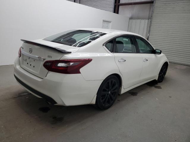Photo 3 from auction – 2017 NISSAN ALTIMA 2.5 with VIN 1N4AL3AP5HC498205