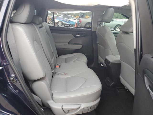 Photo 11 from auction – 2023 TOYOTA HIGHLANDER with VIN 5TDKDRAH5PS007250