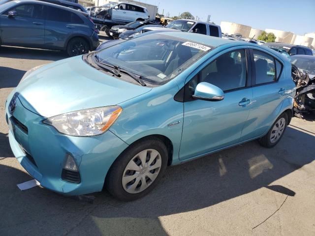 TOYOTA PRIUS C 2014 with VIN JTDKDTB31E1065625 - Photo from auction