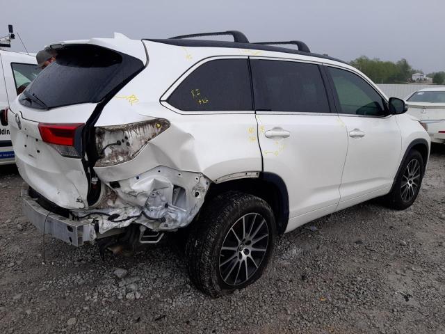 Zdjęcie 3 z aukcji – 2017 TOYOTA HIGHLANDER z VIN 5TDKZRFH9HS197310