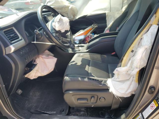 Photo 7 from auction – 2018 TOYOTA HIGHLANDER with VIN 5TDZZRFH8JS262734