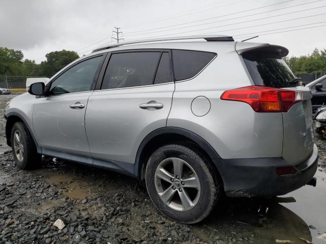 Photo 2 from auction – 2015 TOYOTA RAV4 XLE with VIN 2T3RFREV2FW287540