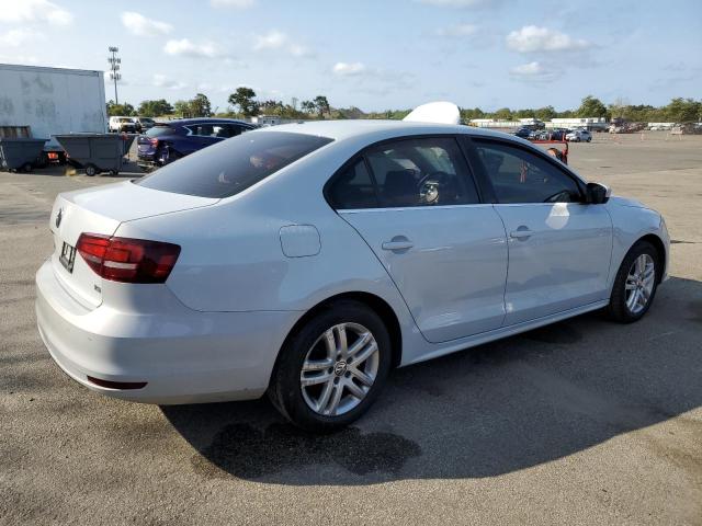 Photo 3 from auction – 2017 VOLKSWAGEN JETTA S with VIN 3VW2B7AJ7HM324488