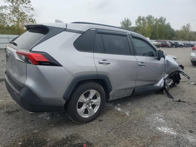 Photo 3 from auction – 2019 TOYOTA RAV4 XLE with VIN 2T3P1RFV0KC010112