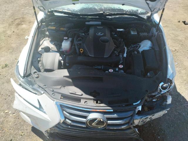Photo 11 from auction – 2019 LEXUS IS 300 with VIN JTHBA1D29K5096755