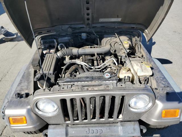 Photo 12 from auction – 2004 JEEP WRANGLER X with VIN 1J4FA39S44P701581