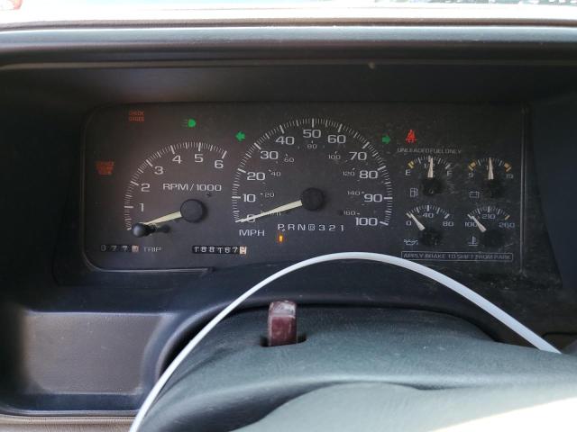 Photo 9 from auction – 1997 CHEVROLET GMT-400 C1 with VIN 2GCEC19R3V1176234