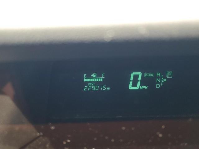 Photo 9 from auction – 2005 TOYOTA PRIUS with VIN JTDKB22U757036166
