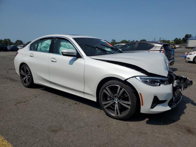 Photo 4 from auction – 2021 BMW 330XI with VIN 3MW5R7J07M8C03348