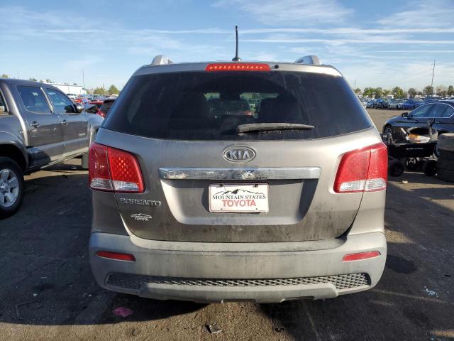 Photo 6 from auction – 2013 KIA SORENTO LX with VIN 5XYKTDA21DG315333