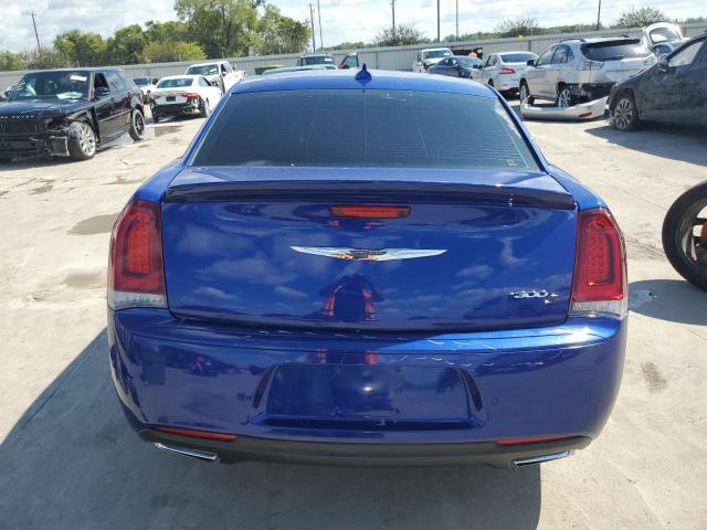 Photo 6 from auction – 2018 CHRYSLER 300 S with VIN 2C3CCABGXJH240470