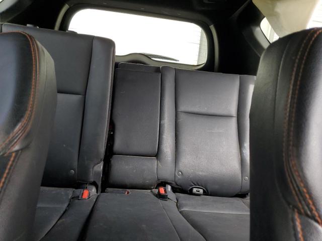 Photo 10 from auction – 2016 TOYOTA RAV4 SE with VIN JTMJFREV3GJ088025