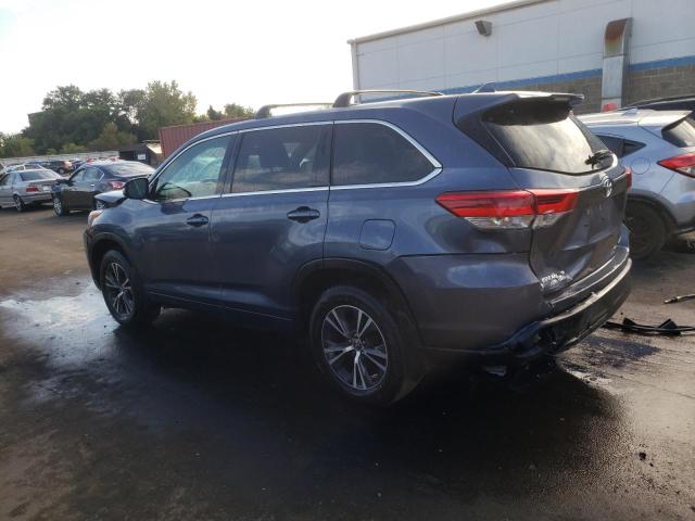 Photo 2 from auction – 2018 TOYOTA HIGHLANDER with VIN 5TDBZRFH7JS855342