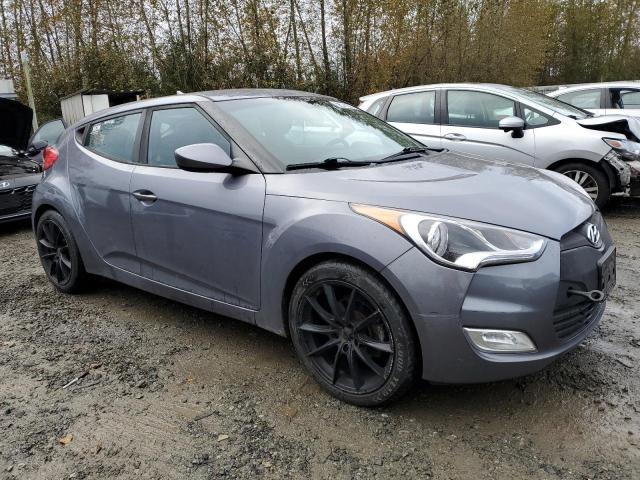 Photo 4 from auction – 2017 HYUNDAI VELOSTER with VIN KMHTC6AD8HU313127