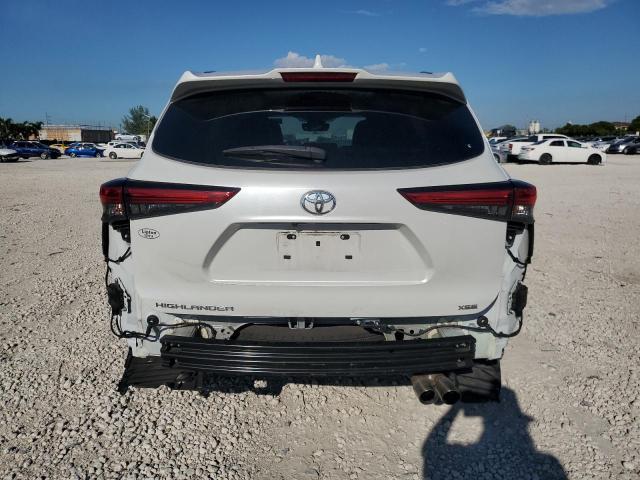 Photo 6 from auction – 2022 TOYOTA HIGHLANDER with VIN 5TDLZRAH6NS095132