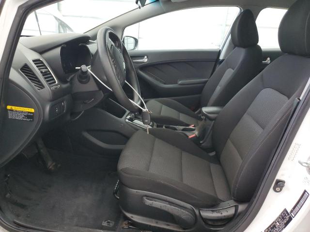 Photo 7 from auction – 2017 KIA FORTE LX with VIN 3KPFK4A76HE070662