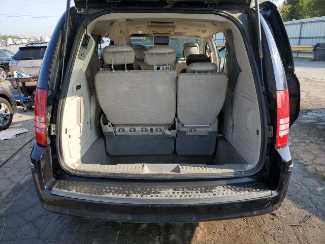 Photo 13 from auction – 2010 CHRYSLER TOWN & COU with VIN 2A4RR7DX6AR442005