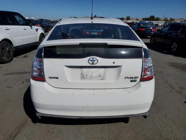 Photo 6 from auction – 2005 TOYOTA PRIUS with VIN JTDKB20U153120705