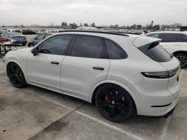 Photo 2 from auction – 2023 PORSCHE CAYENNE TU with VIN WP1AF2AY7PDA20301