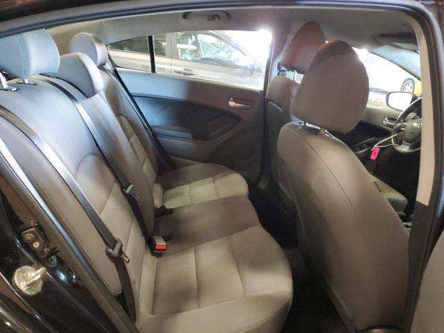 Photo 10 from auction – 2018 KIA FORTE LX with VIN 3KPFK4A71JE211966