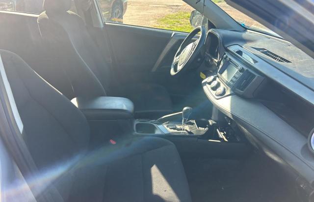 Photo 5 from auction – 2018 TOYOTA RAV4 LE with VIN 2T3BFREVXJW707944