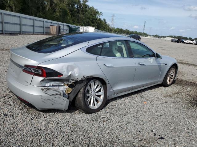 Photo 3 from auction – 2018 TESLA MODEL S with VIN 5YJSA1E29JF280638