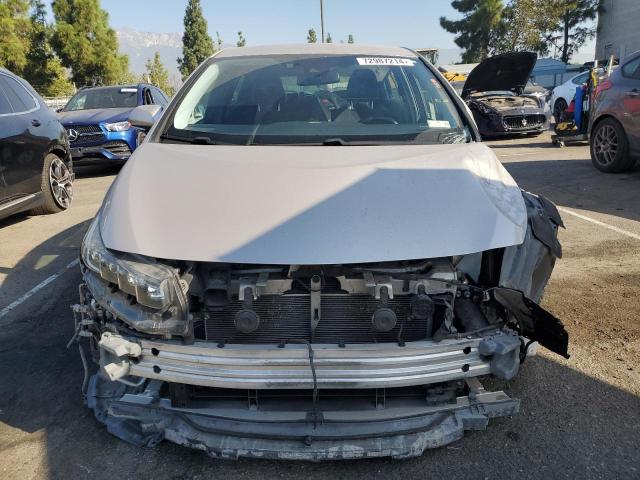 Photo 5 from auction – 2019 TOYOTA PRIUS PRIM with VIN JTDKARFP9K3119701